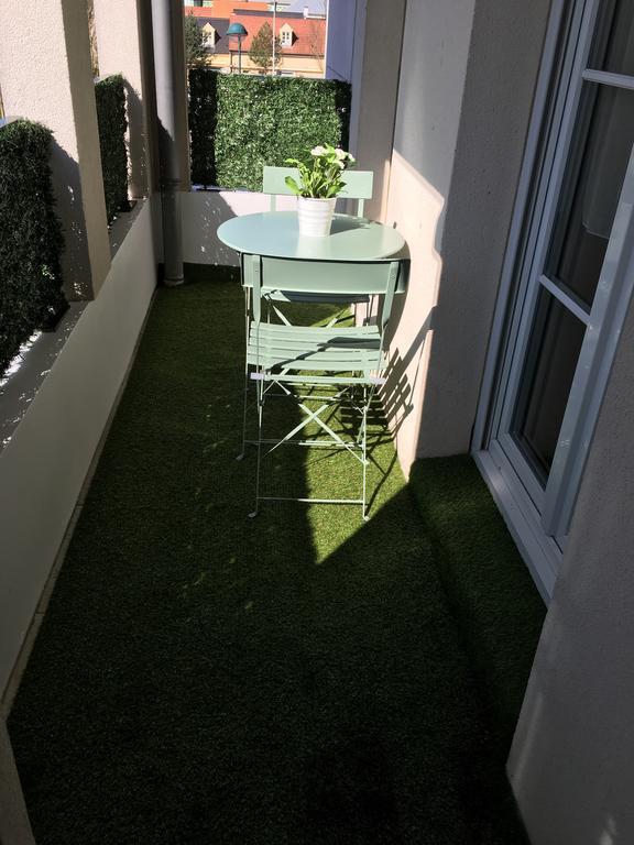 F&B'S Home Disneyland Paris Serris Bagian luar foto