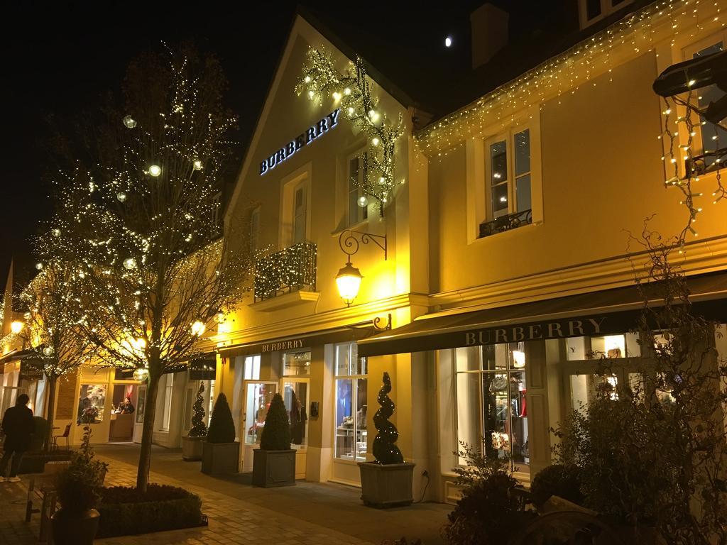 F&B'S Home Disneyland Paris Serris Bagian luar foto