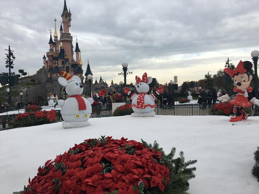 F&B'S Home Disneyland Paris Serris Bagian luar foto